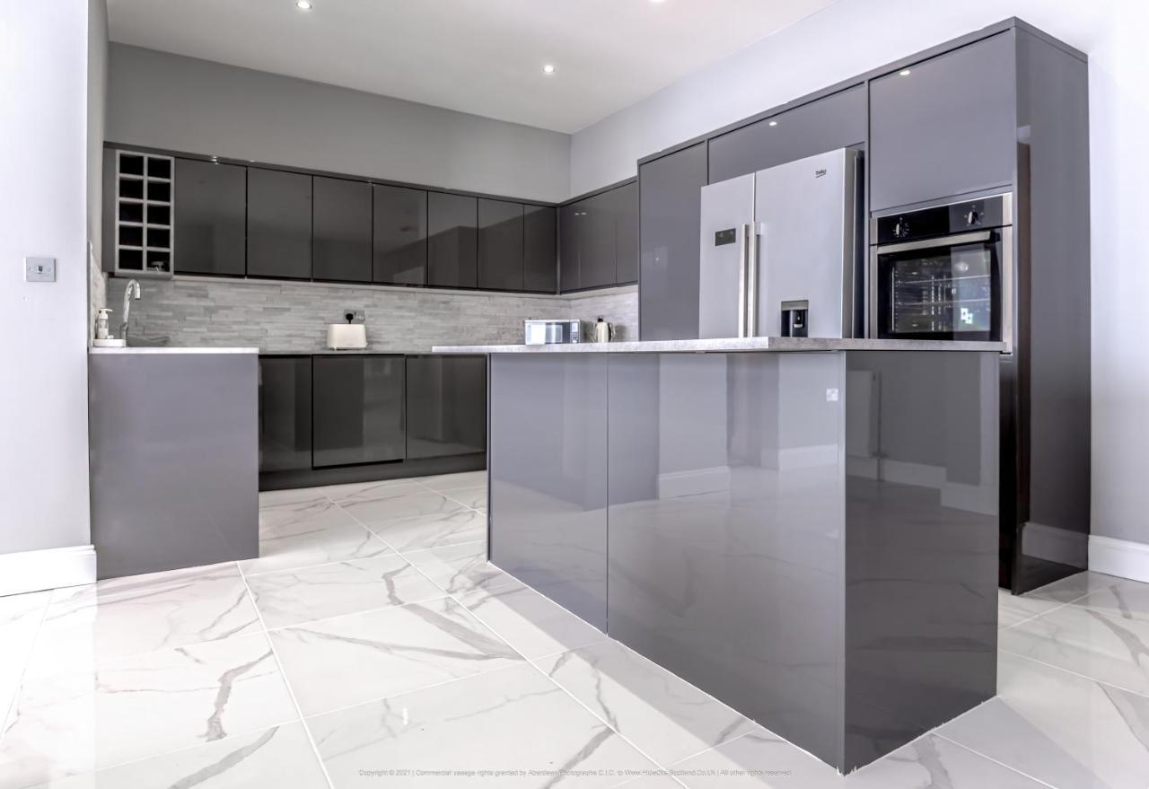 Beautiful Modern Open Plan Living With Hot Tub Hébergement de vacances